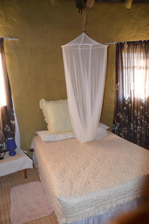 Bama Lodge Rietfontein Δωμάτιο φωτογραφία